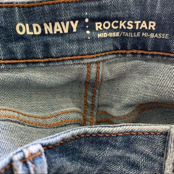 Old Navy Rockstar Mid Rise Skinny Jeans - Picture 9 of 10